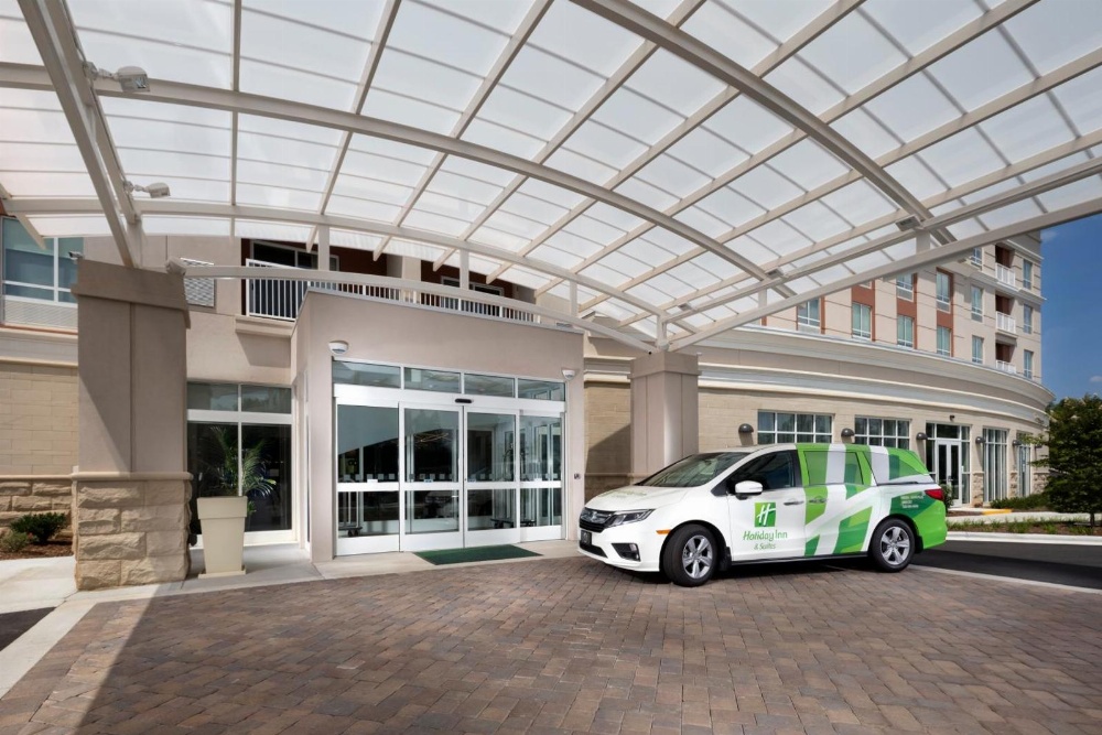 Holiday Inn & Suites Arden - Asheville Airport by IHG Main image